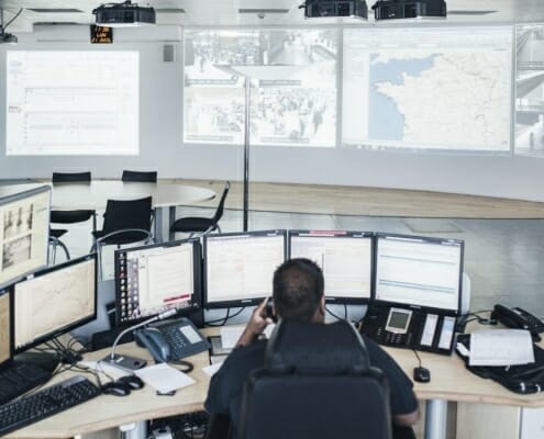 Poste de sûreté à la SNCF